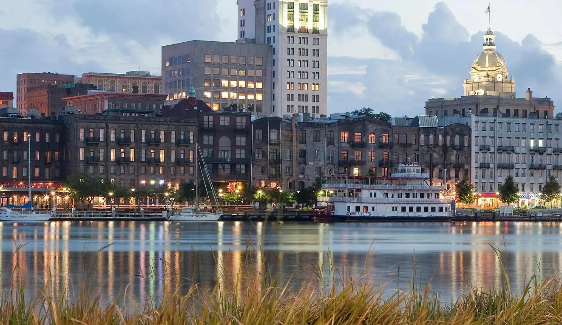 Apartment On Perry Lane Savannah United States